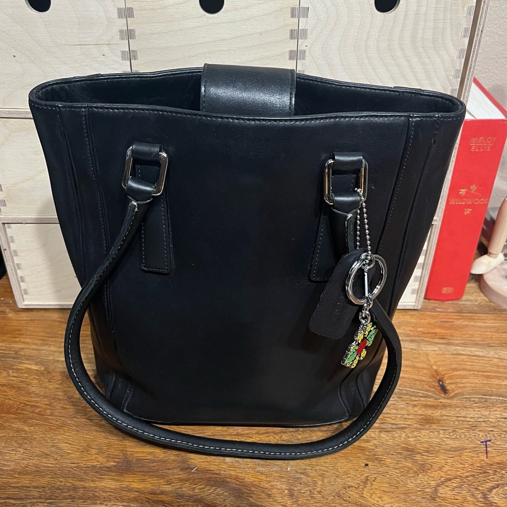Coach Bonnie Slim Tote - Stunning black leather